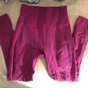 Lululemon 7/8ths pink leggings